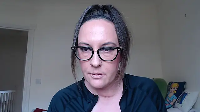 PsychicDominatrix online show from July 3, 2026, 9:05 am