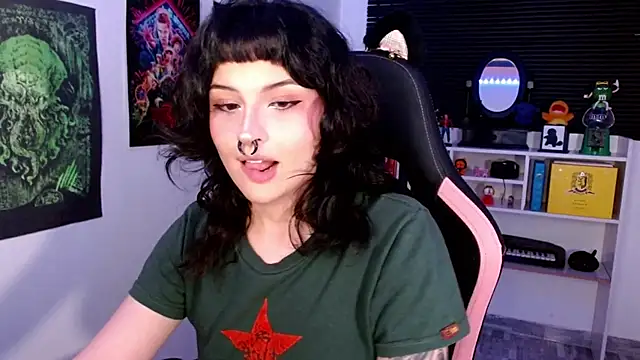 Snapshot of neena_nyx_ chatting on July 8, 2026, 1:10 am neena nyx online show from July 8, 2026, 1:10 am
