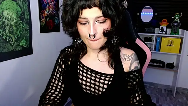Snapshot of neena_nyx_ chatting on July 9, 2026, 12:04 am neena nyx online show from July 9, 2026, 12:04 am