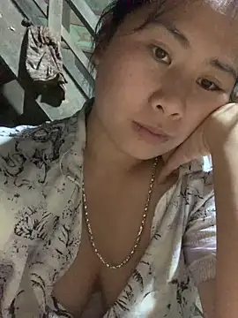 patry33 online show from June 18, 2026, 2:45 am