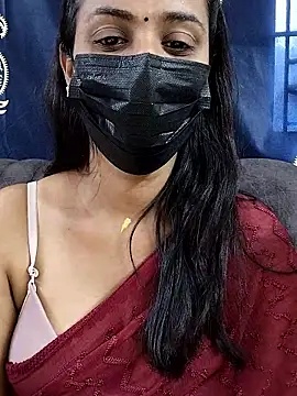 Snapshot of Niharitha chatting on January 19, 2026, 11:25 am Niharitha online show from January 19, 2026, 11:25 am