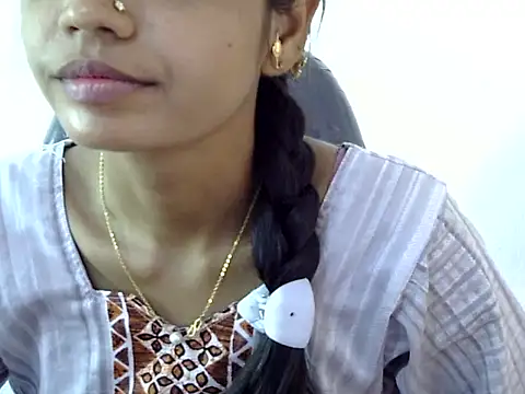 Kulsum S online show from March 8, 2026, 9:57 am