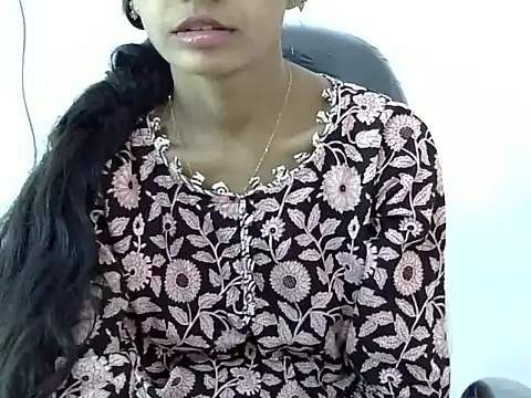 Kulsum S online show from March 13, 2026, 9:05 am