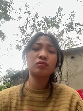 Lyn-be99 online show from February 10, 2026, 9:35 am