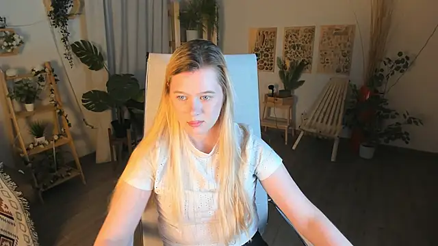 CelestineMauriac online show from June 16, 2026, 6:54 pm