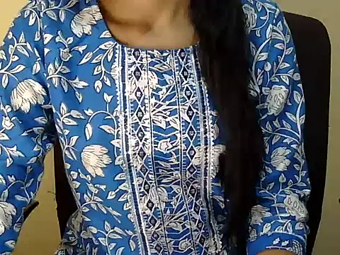 Snapshot of Khushi_v chatting on March 23, 2026, 4:44 pm Khushi v online show from March 23, 2026, 4:44 pm