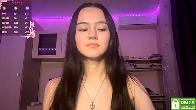 Snapshot of Kiaicatie chatting on June 16, 2026, 5:37 pm Kiaicatie online show from June 16, 2026, 5:37 pm