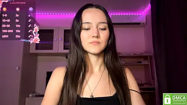 Snapshot of Kiaicatie chatting on July 22, 2026, 2:53 pm Kiaicatie online show from July 22, 2026, 2:53 pm