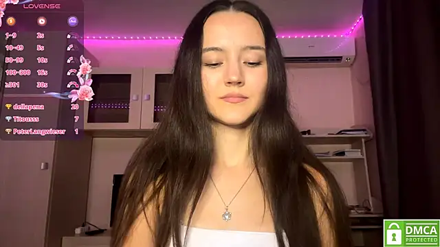 Snapshot of Kiaicatie chatting on July 26, 2026, 2:24 pm Kiaicatie online show from July 26, 2026, 2:24 pm
