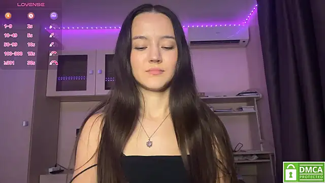 Snapshot of Kiaicatie chatting on August 4, 2026, 2:30 pm Kiaicatie online show from August 4, 2026, 2:30 pm