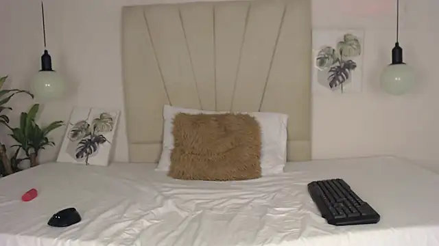 Snapshot of Ashley_Ebony__ chatting on February 20, 2026, 12:38 pm Ashley Ebony online show from February 20, 2026, 12:38 pm