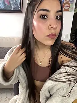 Mayka sex online show from February 24, 2026, 4:05 pm