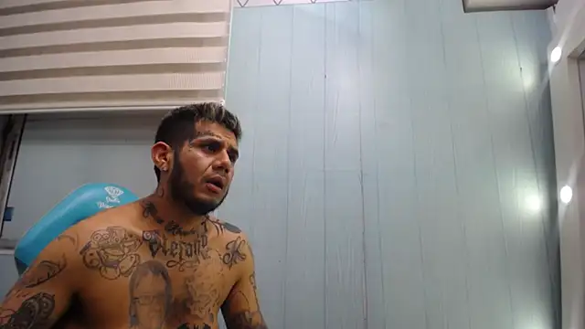 allison max tattoo online show from March 2, 2026, 7:15 am