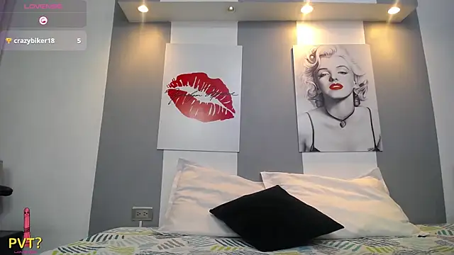 kavya suri  online show from March 12, 2026, 6:58 pm