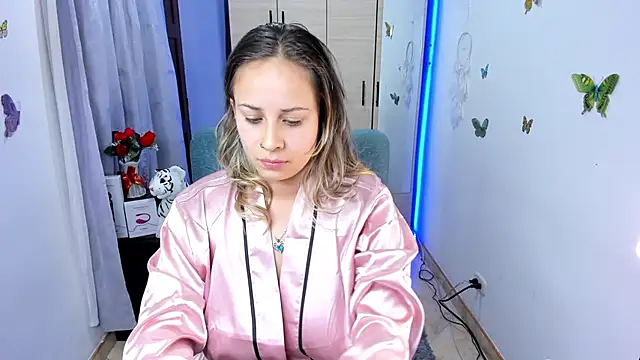 Maria camila776 online show from May 28, 2026, 1:36 am