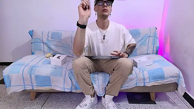 Vlad  night online show from July 20, 2026, 7:38 pm