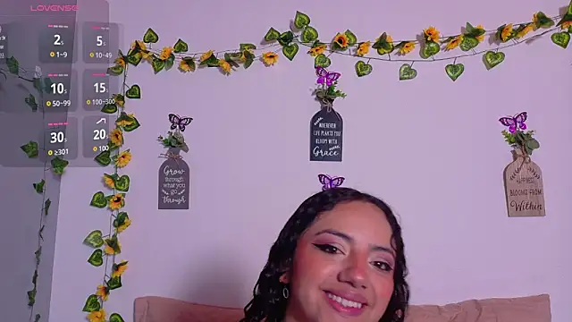 emiily curly online show from April 10, 2026, 10:53 am