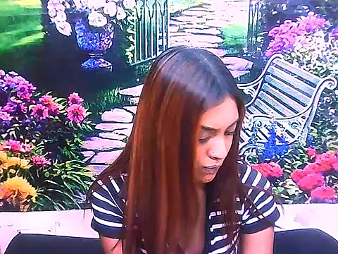 Snapshot of IndianPretty14u2Luv chatting on March 14, 2026, 5:35 am IndianPretty14u2Luv online show from March 14, 2026, 5:35 am