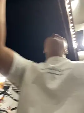 Snapshot of andresmahecha777 chatting on February 14, 2026, 12:07 am andresmahecha777 online show from February 14, 2026, 12:07 am