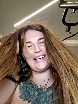 Snapshot of TattooGirlAlia chatting on December 9, 2024, 9:37 pm TattooGirlAlia online show from December 9, 2024, 9:37 pm