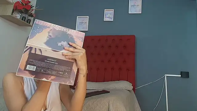 cristina aznar1 online show from February 7, 2026, 7:06 pm