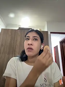 Violet rousse7 online show from February 22, 2026, 12:34 am