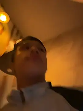 Dominik Souza online show from July 24, 2026, 2:42 am