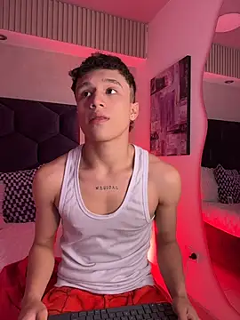 Dominik Souza online show from July 28, 2026, 4:41 am