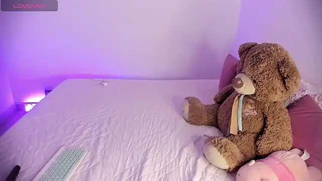 Arianna-Dior online show from August 1, 2026, 1:16 am