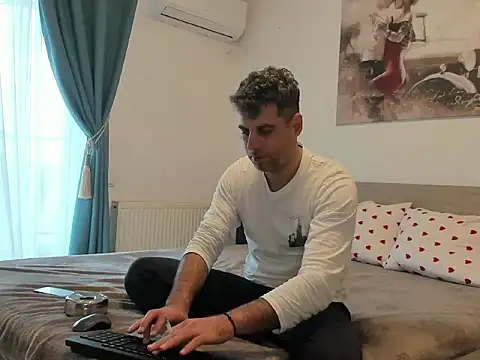 rickysun online show from February 12, 2026, 11:16 am