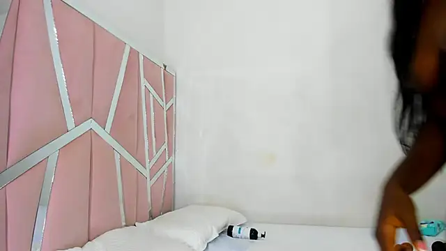 Dakkota foxxx4 online show from March 1, 2026, 5:09 am