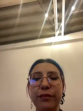 lilith rr online show from June 2, 2026, 2:35 am