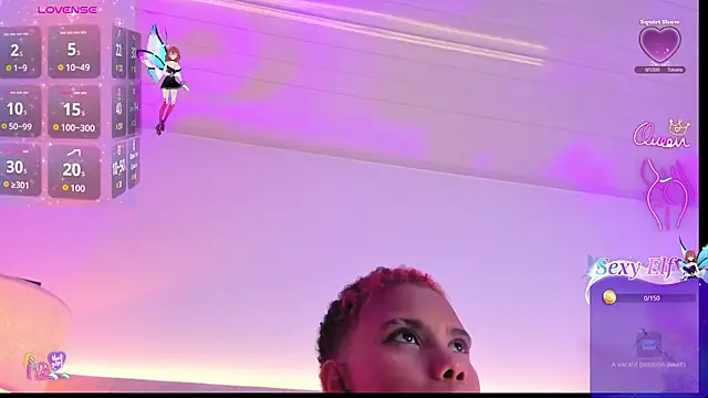 Snapshot of IsabelaRoman chatting on July 28, 2026, 2:40 am IsabelaRoman online show from July 28, 2026, 2:40 am