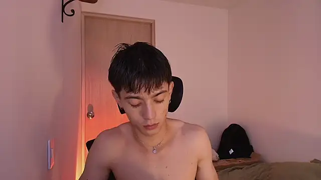 Snapshot of slowburnmystic chatting on July 26, 2026, 9:00 pm slowburnmystic online show from July 26, 2026, 9:00 pm
