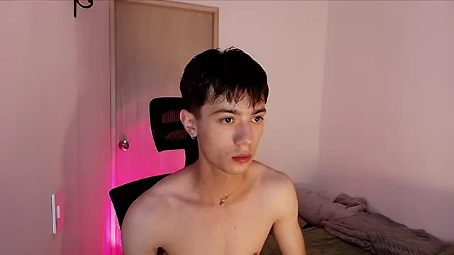 Snapshot of slowburnmystic chatting on July 28, 2026, 3:02 am slowburnmystic online show from July 28, 2026, 3:02 am