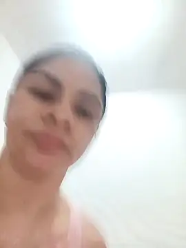 luna pinky online show from March 11, 2026, 2:34 pm