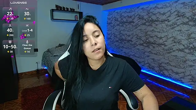 Snapshot of Camila_IRoose chatting on July 21, 2026, 9:17 pm Camila IRoose online show from July 21, 2026, 9:17 pm