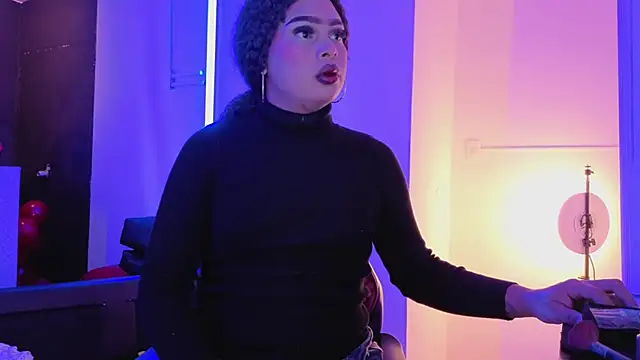 megara hott online show from February 9, 2026, 2:54 pm