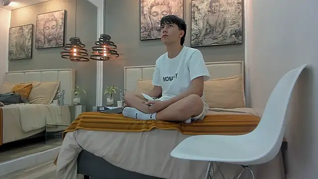 Raphael Nyon online show from March 7, 2026, 3:25 am