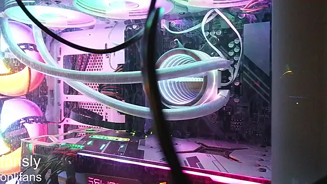 Elinaharper online show from April 13, 2026, 6:24 pm