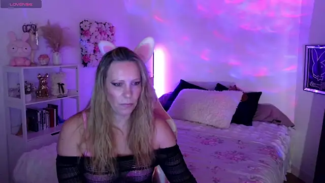 ArchangelTheFrancaise online show from February 10, 2026, 2:10 pm