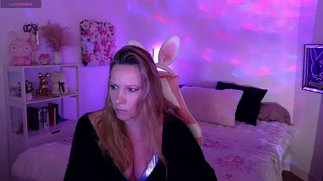 ArchangelTheFrancaise online show from February 12, 2026, 1:17 pm