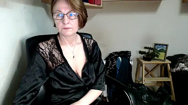Snapshot of katemodel chatting on June 10, 2026, 6:23 am katemodel online show from June 10, 2026, 6:23 am