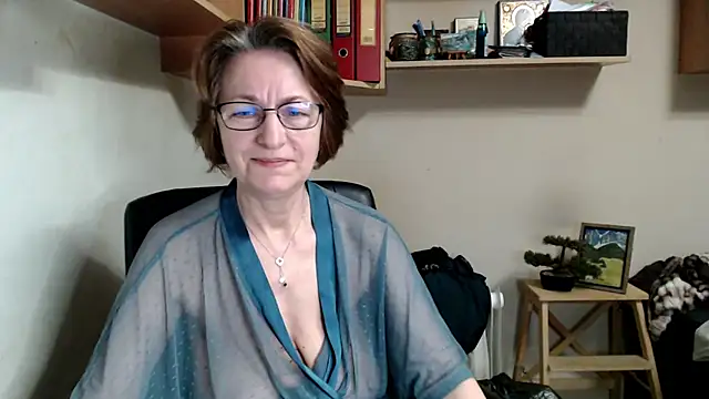 Snapshot of katemodel chatting on June 11, 2026, 5:27 am katemodel online show from June 11, 2026, 5:27 am