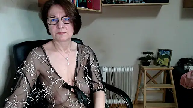 Snapshot of katemodel chatting on June 17, 2026, 6:05 am katemodel online show from June 17, 2026, 6:05 am