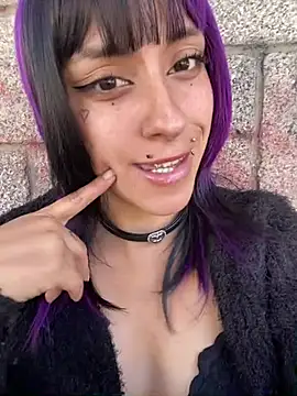 mimi miauu online show from March 31, 2026, 3:56 pm