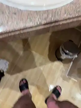 Snapshot of BIGDICK111000 chatting on February 7, 2026, 1:37 pm BIGDICK111000 online show from February 7, 2026, 1:37 pm