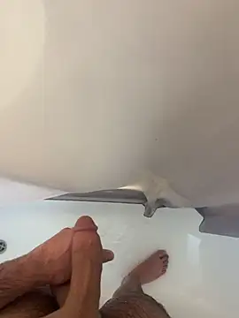 Snapshot of BIGDICK111000 chatting on February 14, 2026, 8:33 am BIGDICK111000 online show from February 14, 2026, 8:33 am