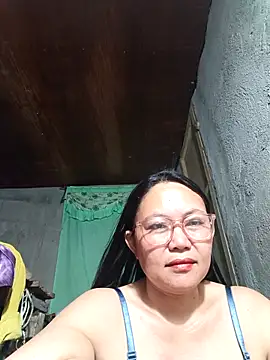 hotpinay 45 online show from March 21, 2026, 10:20 am