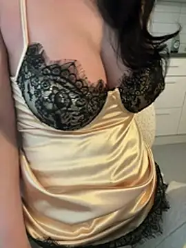 Sara0202 online show from February 21, 2026, 2:29 pm